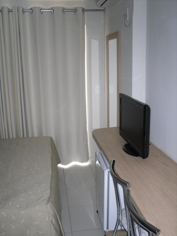 Apartamento Golden Dolphin Express Caldas Novas Buitenkant foto